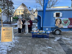 coffee stop mit „Sternsingersegen to go“ war ein voller Erfolg!